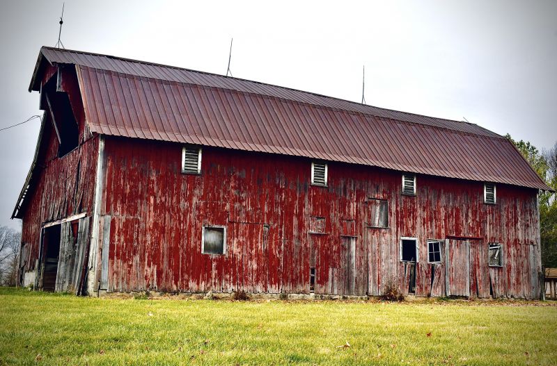 Weathered Barn Before Staining